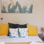 Plumeria Place Bright And Spacious * لارنكا
