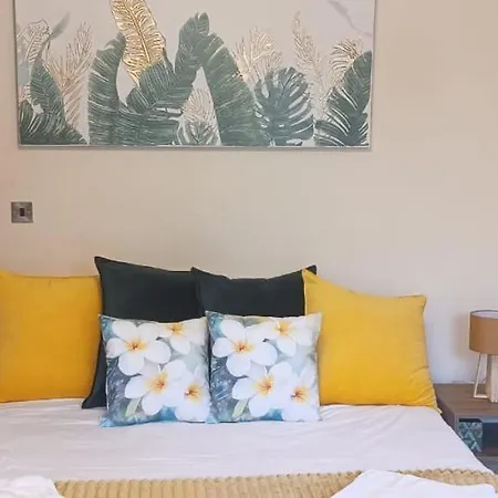 Plumeria Place Bright And Spacious * Lárnaka
