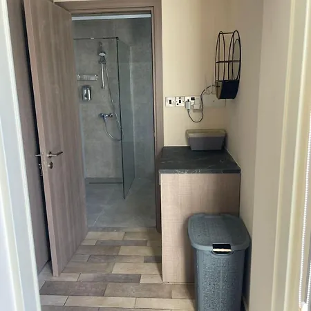 Casa vacanze Plumeria Place Bright And Spacious Larnaca